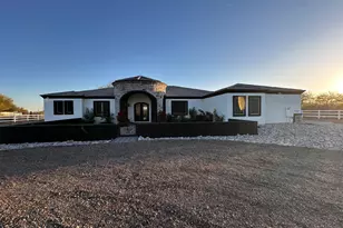 17617 W Rose Ln, Waddell, AZ 85355 - Photo 127