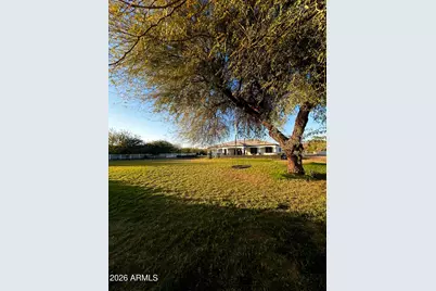 17617 W Rose Lane, Waddell, AZ 85355 - Photo 9