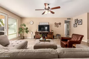 1647 N Bullmoose Dr, Chandler, AZ 85224 - Photo 9