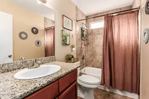 1647 N Bullmoose Dr, Chandler, AZ 85224 - Photo 29