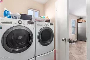 1647 N Bullmoose Dr, Chandler, AZ 85224 - Photo 31