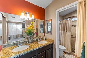 922 W Hudson Way, Gilbert, AZ 85233 - Photo 19