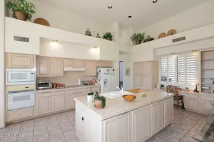 10121 E Saddle Horn Trail, Scottsdale, AZ 85255 - Photo 13