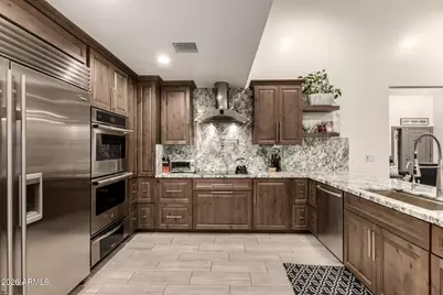 4901 E Ludlow Drive, Scottsdale, AZ 85254 - Photo 13