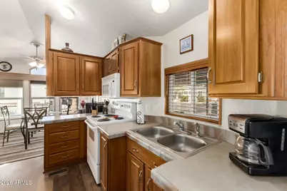 111 S Greenfield Road #104, Mesa, AZ 85206 - Photo 21