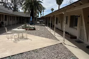 302 W Medlock Dr, Phoenix, AZ 85013 - Photo 3