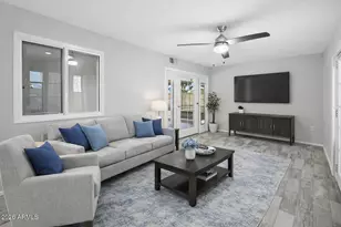 10030 W Royal Oak Rd, Sun City, AZ 85351 - Photo 15