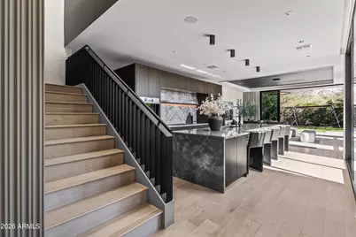 7719 N 13th Place, Phoenix, AZ 85020 - Photo 9