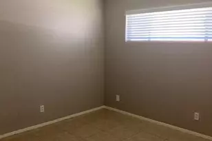 302 W Medlock Dr, Phoenix, AZ 85013 - Photo 11