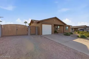 2507 E Libby St, Phoenix, AZ 85032 - Photo 3