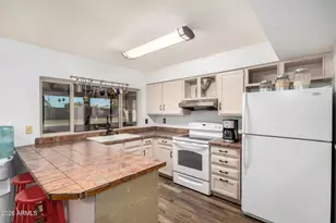 12618 N 41st Ave, Phoenix, AZ 85029 - Photo 11