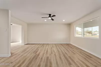 10207 W Alabama Avenue, Sun City, AZ 85351 - Photo 7