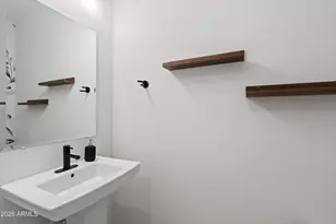 3139 E Tina Dr, Phoenix, AZ 85050 - Photo 15