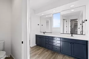 3139 E Tina Dr, Phoenix, AZ 85050 - Photo 23