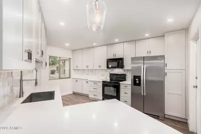 16635 N 103rd Avenue, Sun City, AZ 85351 - Photo 7