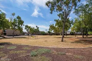 2838 E Le Marche Ave, Phoenix, AZ 85032 - Photo 37