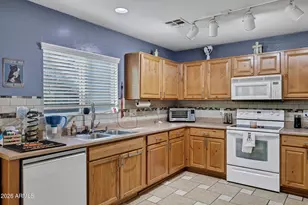 228 S 18th St, Coolidge, AZ 85128 - Photo 7