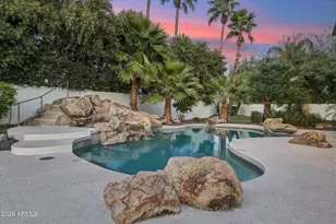 2814 E Evans Dr, Phoenix, AZ 85032 - Photo 35