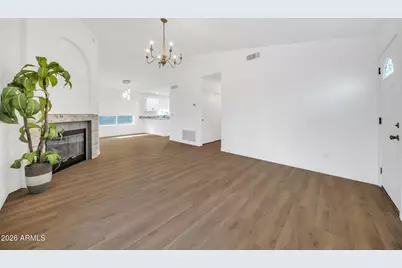 12011 N 79th Lane, Peoria, AZ 85345 - Photo 7