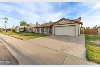 4737 W Villa Theresa Drive, Glendale, AZ 85308 - Photo 3