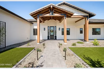 1650 W Lucky Lane, San Tan Valley, AZ 85144 - Photo 1