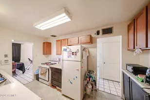 1109 N 27th Dr, Phoenix, AZ 85009 - Photo 21