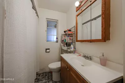 1109 N 27th Drive, Phoenix, AZ 85009 - Photo 9