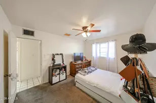 1109 N 27th Dr, Phoenix, AZ 85009 - Photo 15