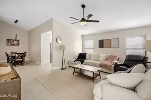 3967 E Verbena Ct, Phoenix, AZ 85044 - Photo 5