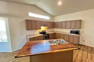 255 S Kingston St, Chandler, AZ 85225 - Photo 5