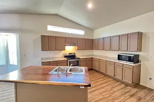 255 S Kingston St, Chandler, AZ 85225 - Photo 7