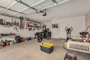 8827 W Tinajas Dr, Arizona City, AZ 85123 - Photo 25