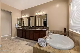 8691 W Questa Dr, Peoria, AZ 85383 - Photo 37