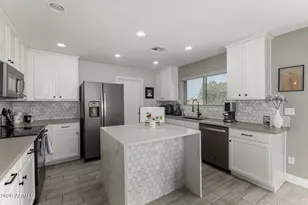 1022 E Pedro Rd, Phoenix, AZ 85042 - Photo 13