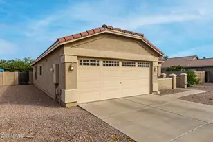 1022 E Pedro Rd, Phoenix, AZ 85042 - Photo 3