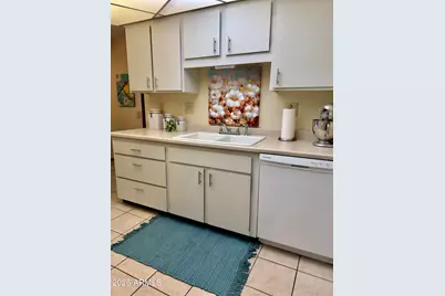 17428 N Boswell Boulevard, Sun City, AZ 85373 - Photo 13