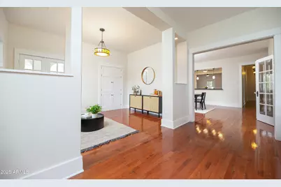 69 W Lynwood Street, Phoenix, AZ 85003 - Photo 7