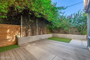727 E Portland St, Phoenix, AZ 85006 - Photo 19