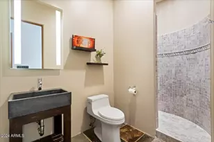 9735 E Cortez St, Scottsdale, AZ 85260 - Photo 23