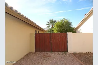 5343 W Oraibi Drive, Glendale, AZ 85308 - Photo 19