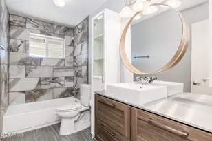 2019 N 66th St, Scottsdale, AZ 85257 - Photo 17