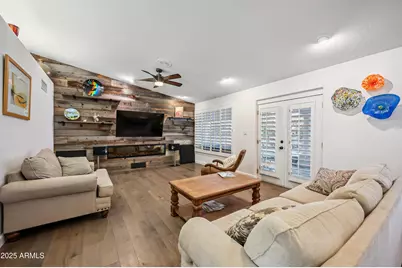 2032 E Euclid Avenue, Phoenix, AZ 85042 - Photo 15