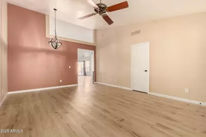20037 N 110th Lane, Sun City, AZ 85373 - Photo 5