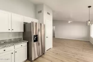 20037 N 110th Ln, Sun City, AZ 85373 - Photo 13