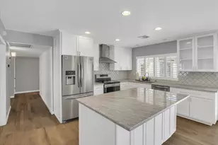 2401 S Saratoga, Mesa, AZ 85202 - Photo 35