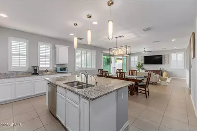 16064 W Soft Wind Drive, Surprise, AZ 85387 - Photo 5