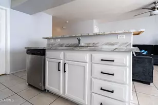 15855 S Moon Valley Rd, Arizona City, AZ 85123 - Photo 5