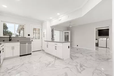 4540 N 12th Avenue, Phoenix, AZ 85013 - Photo 15