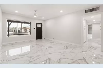 4540 N 12th Avenue, Phoenix, AZ 85013 - Photo 11