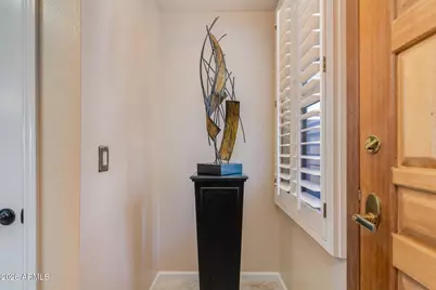 5750 N 10th Street #7, Phoenix, AZ 85014 - Photo 5